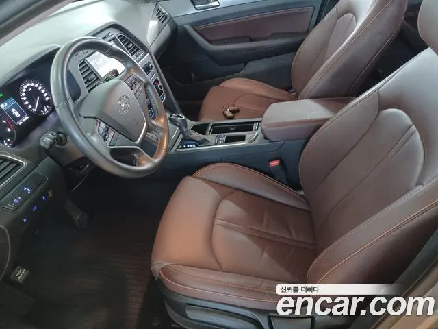 HYUNDAI SONATA 2017 — 151 124 км, серебристо-серый, Корея — под ключ — фото 10