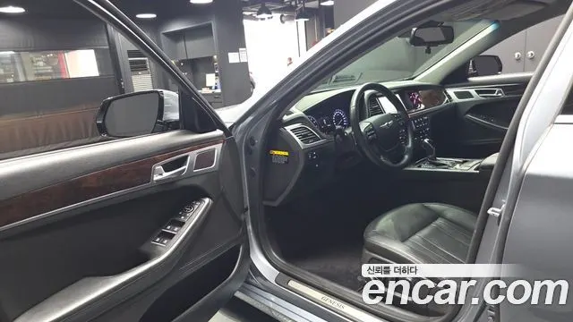 HYUNDAI GENESIS DH 2016 — 123 982 км, серебристо-серый, Корея — под ключ — фото 10