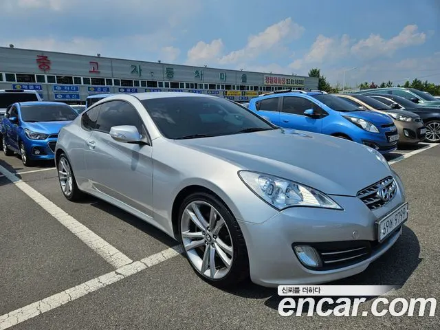 HYUNDAI GENESIS COUPE 2011 — 181 427 км, серебристый, Корея — под ключ — фото 11