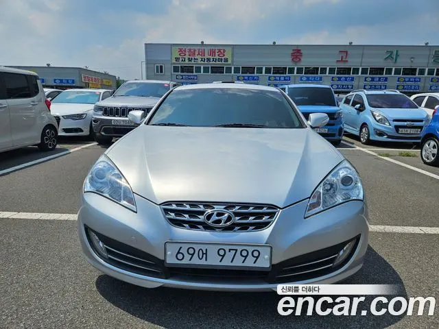 HYUNDAI GENESIS COUPE 2011 — 181 427 км, серебристый, Корея — под ключ — фото 3