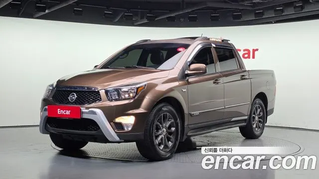 KGM KORANDO SPORTS 2016 — 181 566 км, коричневый, Корея — под ключ — фото 1