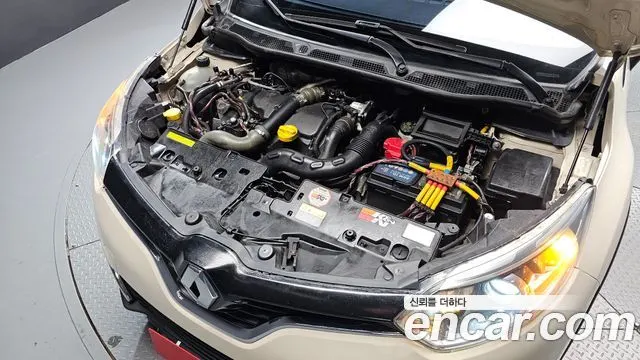 RENAULT KOREA QM3 2016 — 149 243 км, белый-перламутр, Корея — под ключ — фото 6