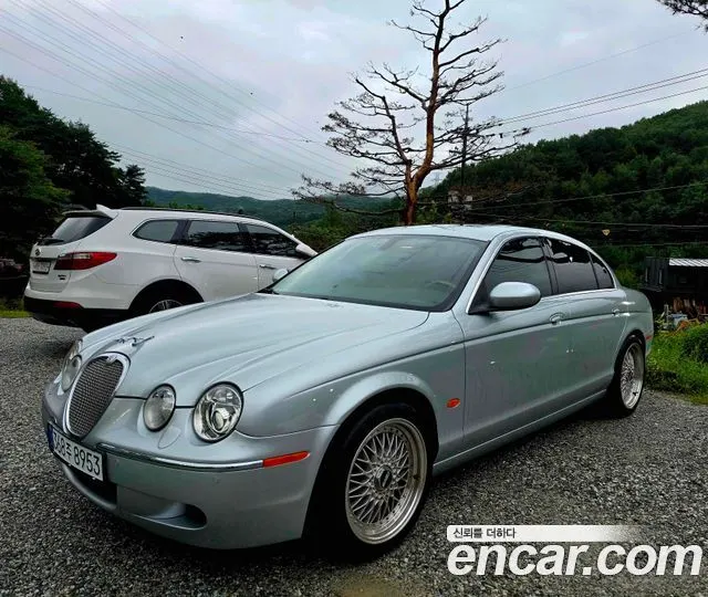 Jaguar S-TYPE — из Кореи под ключ