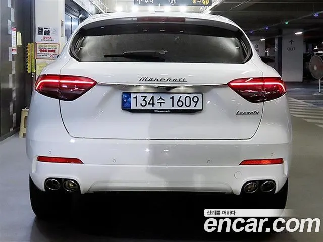MASERATI LEVANTE 2022 — 5 744 км, белый, Корея — под ключ — фото 5