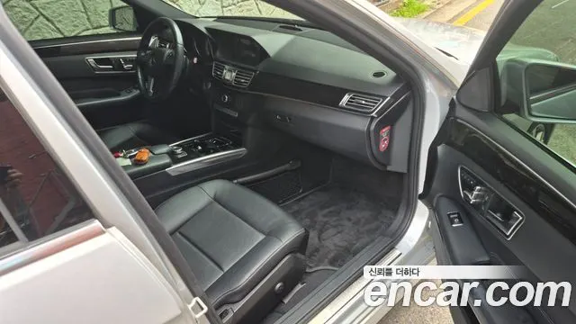 MERCEDES-BENZ E-CLASS W212 2016 — 94 302 км, серебристый, Корея — под ключ — фото 7