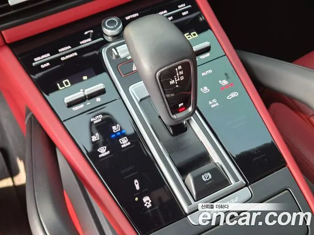 PORSCHE CAYENNE 2022 — 38 900 км, серебристо-серый, Корея — под ключ — фото 9
