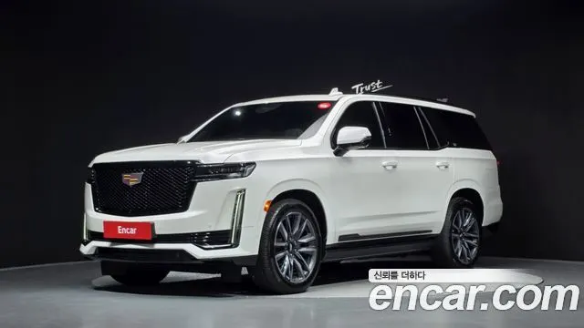 CADILLAC ESCALADE 2021