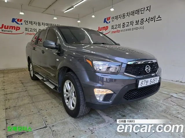 KGM KORANDO SPORTS 2017 — 106 300 км, серый, Корея — под ключ — фото 1