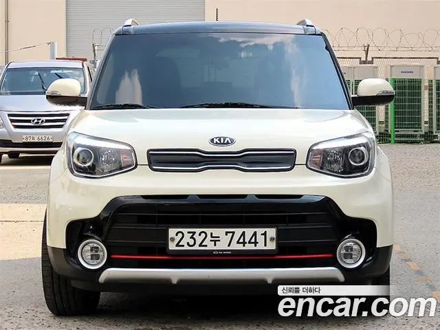 KIA SOUL 2017 — 113 794 км, белый-перламутр, Корея — под ключ — фото 2