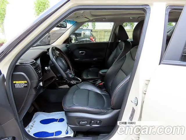 KIA SOUL 2017 — 113 794 км, белый-перламутр, Корея — под ключ — фото 5