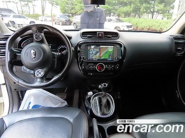 KIA SOUL 2017 — 113 794 км, белый-перламутр, Корея — под ключ — фото 7