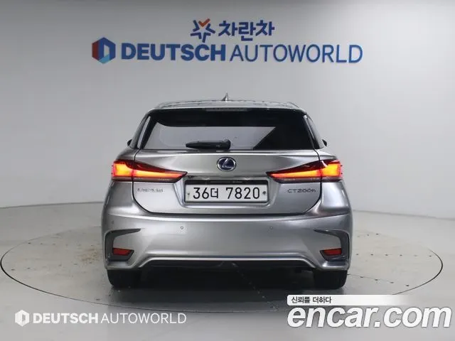 LEXUS CT200H 2019 — 127 249 км, светло-золотистый, Корея — под ключ — фото 4
