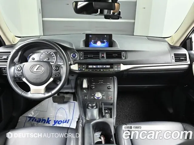 LEXUS CT200H 2019 — 127 249 км, светло-золотистый, Корея — под ключ — фото 7