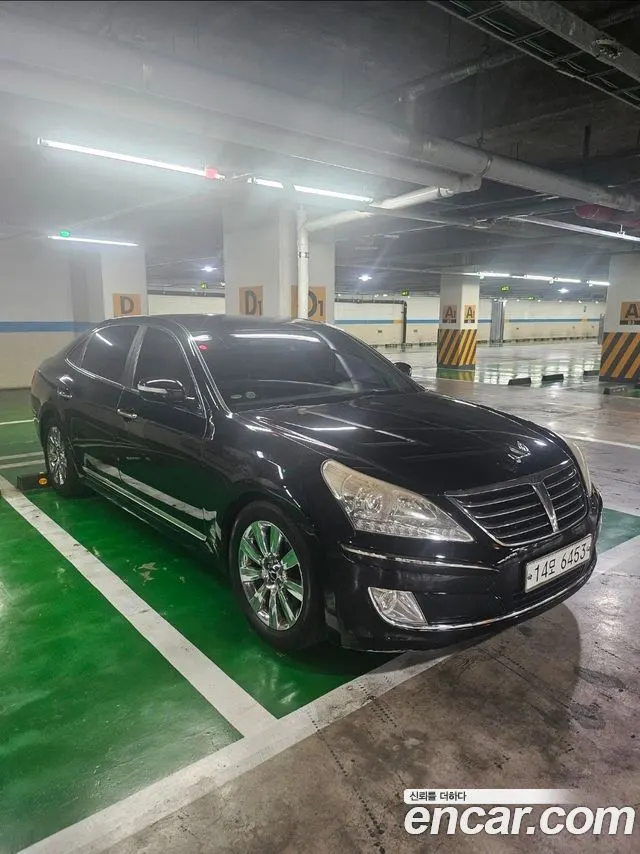 HYUNDAI EQUUS 2011 — 240 000 км, чёрный, Корея — под ключ — фото 1