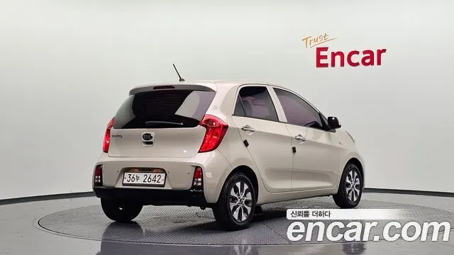 KIA MORNING 2016 — 171 595 км, белый-перламутр, Корея — под ключ — фото 2
