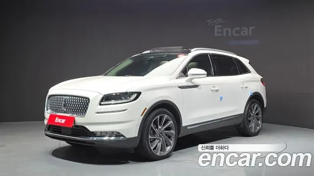 LINCOLN NAUTILUS 2022