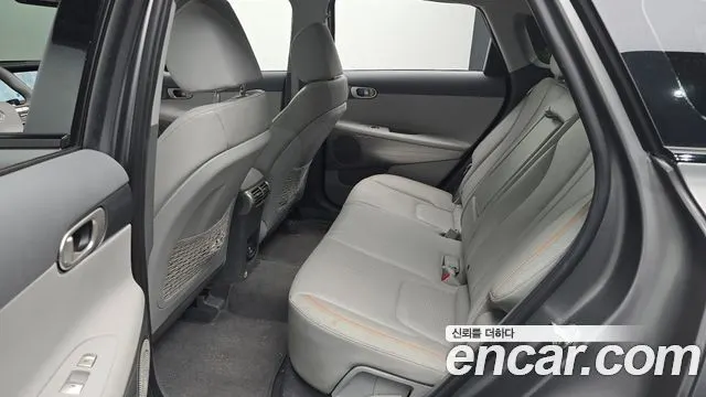 HYUNDAI NEXO 2023 — 112 669 км, серебристо-серый, Корея — под ключ — фото 12