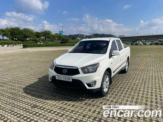 KGM KORANDO SPORTS 2016 — 68 169 км, белый, Корея — под ключ — фото 1