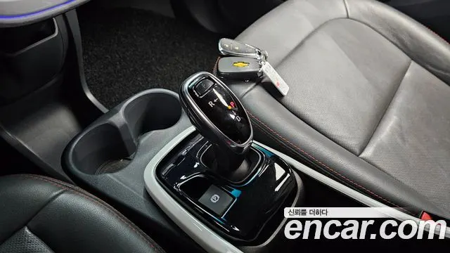 CHEVROLET BOLT 2018 — 150 186 км, светло-серебристый, Корея — под ключ — фото 9