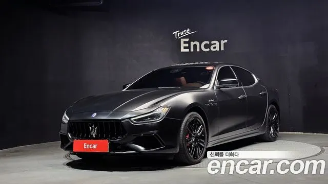 MASERATI GHIBLI 2018