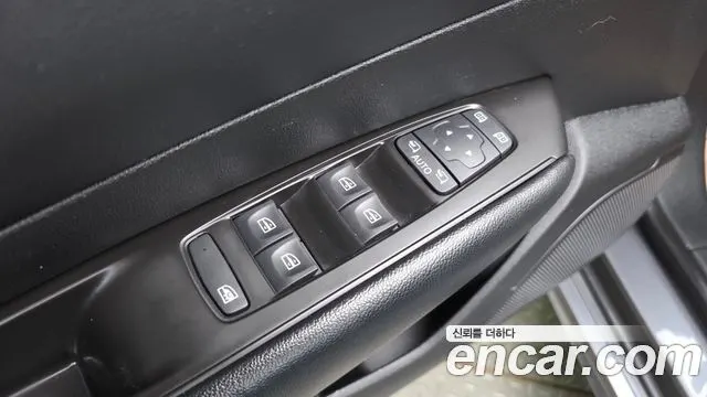 RENAULT KOREA SM6 2022 — 108 663 км, серый, Корея — под ключ — фото 12