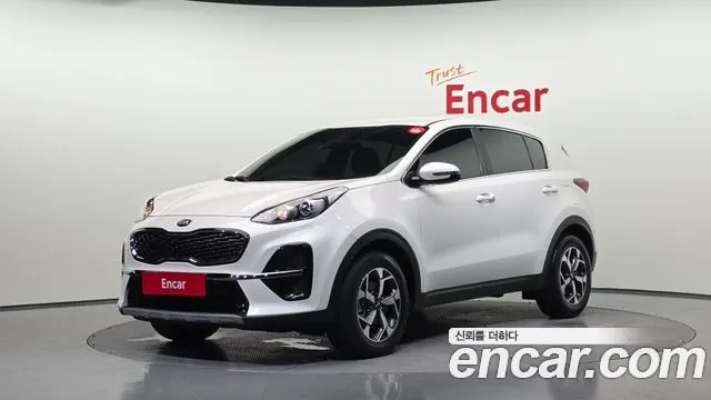 KIA SPORTAGE THE BOLD 2022 — 58 764 км, белый, Корея — под ключ — фото 1