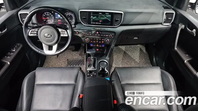 KIA SPORTAGE THE BOLD 2019 — 54 359 км, белый, Корея — под ключ — фото 7