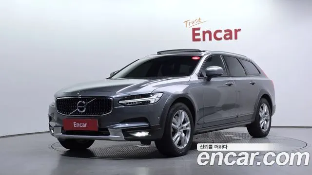 VOLVO V90 CROSS COUNTRY — из Кореи под ключ