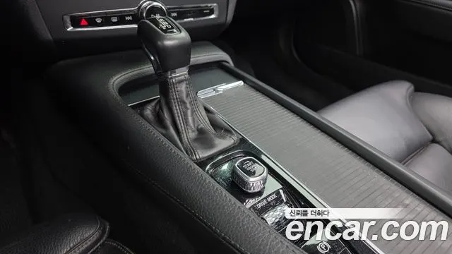 VOLVO V90 CROSS COUNTRY 2019 — 212 851 км, серый, Корея — под ключ — фото 9