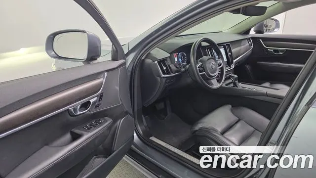 VOLVO V90 CROSS COUNTRY 2019 — 212 851 км, серый, Корея — под ключ — фото 10