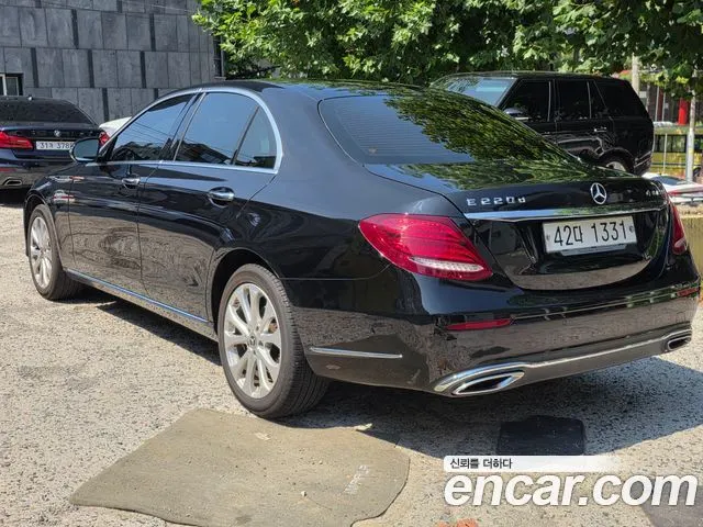 MERCEDES-BENZ E-CLASS W213 2019 — 158 533 км, чёрный, Корея — под ключ — фото 4