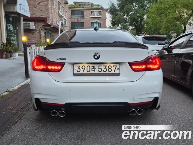 BMW 4 SERIES 2015 — 125 000 км, белый, Корея — под ключ — фото 4
