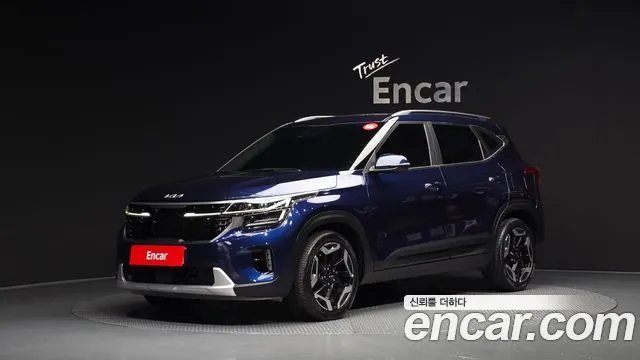 KIA SELTOS 2023 — 36 035 км, синий, Корея — под ключ — фото 1