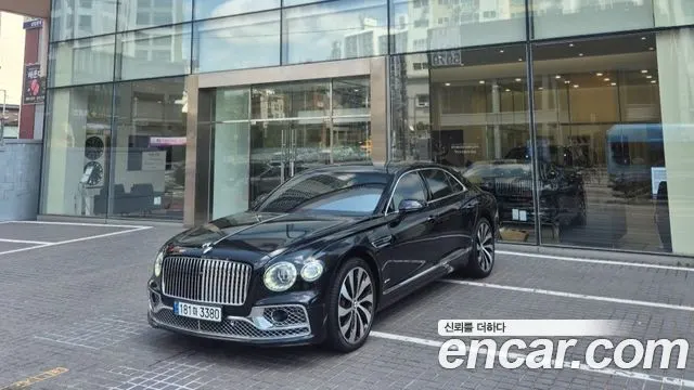 BENTLEY FLYING SPUR 2023 — 55 200 км, чёрный, Корея — под ключ — фото 2
