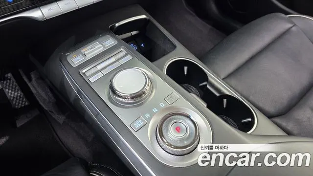 GENESIS ELECTRIFIED GV70 2022 — 124 027 км, тёмно-зелёный, Корея — под ключ — фото 9