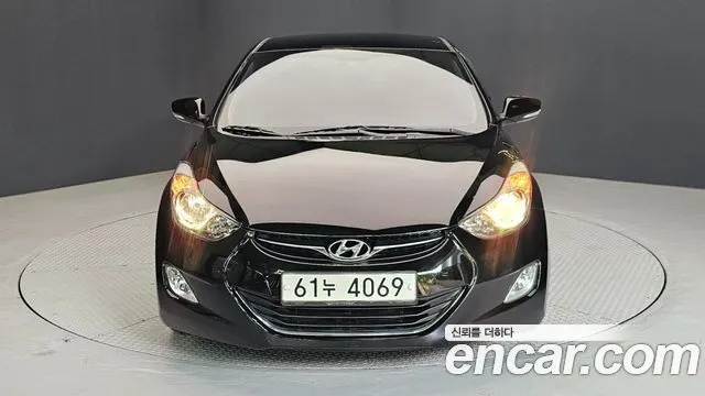 HYUNDAI AVANTE — из Кореи под ключ