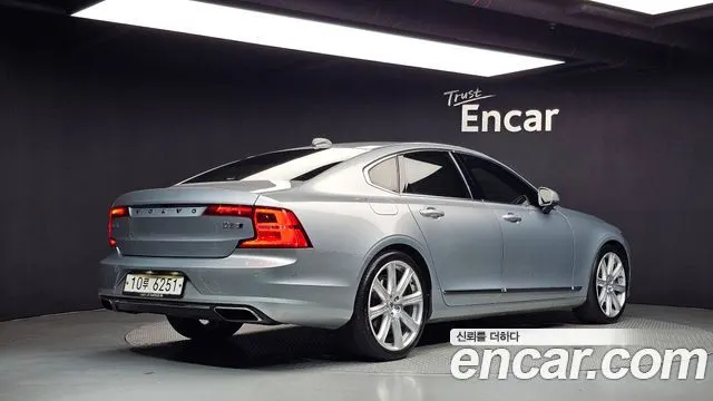 VOLVO S90 2017 — 167 549 км, серебристо-серый, Корея — под ключ — фото 2