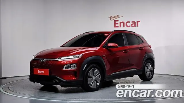 HYUNDAI KONA ELECTRIC 2019 — 171 225 км, красный, Корея — под ключ — фото 1