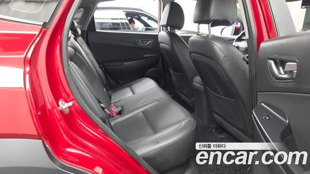 HYUNDAI KONA ELECTRIC 2019 — 171 225 км, красный, Корея — под ключ — фото 12