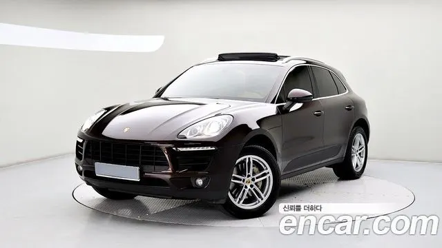PORSCHE MACAN 2015 — 89 146 км, коричневый, Корея — под ключ — фото 11