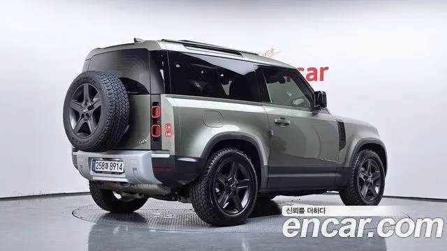 LAND ROVER DEFENDER 2022 — 87 569 км, светло-золотистый, Корея — под ключ — фото 2