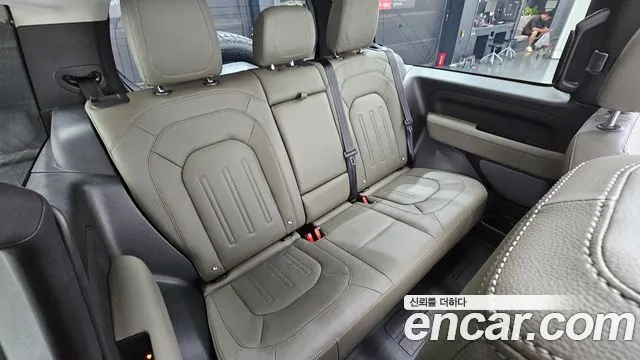 LAND ROVER DEFENDER 2022 — 87 569 км, светло-золотистый, Корея — под ключ — фото 11
