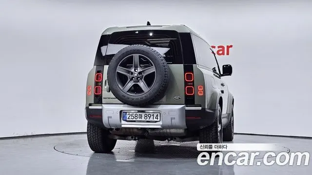 LAND ROVER DEFENDER 2022 — 87 569 км, светло-золотистый, Корея — под ключ — фото 4