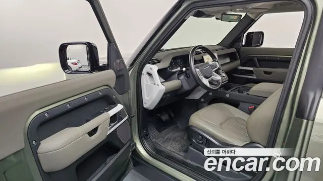 LAND ROVER DEFENDER 2022 — 87 569 км, светло-золотистый, Корея — под ключ — фото 10