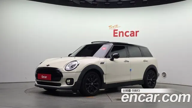 MINI COOPER D CLUBMAN 2018 — 137 977 км, белый-перламутр, Корея — под ключ — фото 1