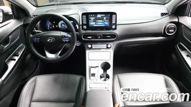 HYUNDAI KONA ELECTRIC 2019 — 131 214 км, серебристо-серый, Корея — под ключ — фото 7