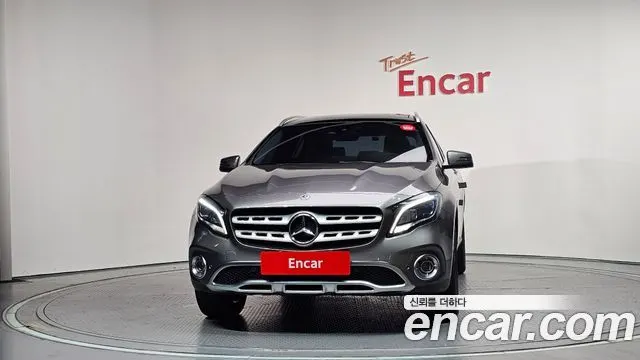 MERCEDES-BENZ GLA-CLASS X156 2019 — 115 677 км, серый, Корея — под ключ — фото 3