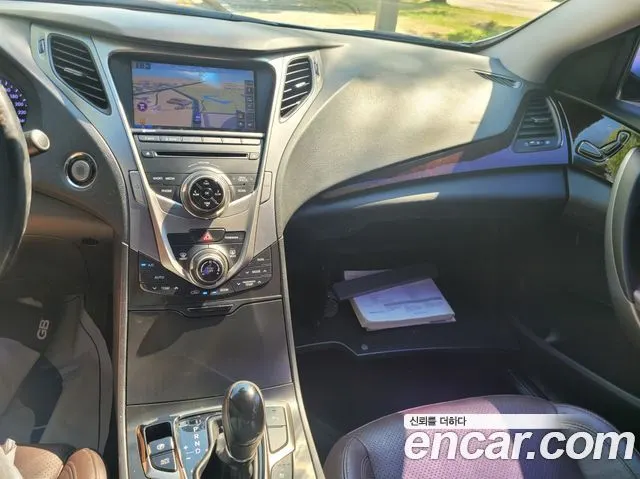 HYUNDAI GRANDEUR HYBRID 2014 — 190 000 км, серебристый, Корея — под ключ — фото 8