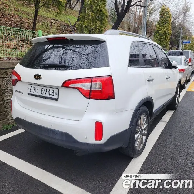 KIA SORENTO R 2014 — 157 700 км, белый, Корея — под ключ — фото 2