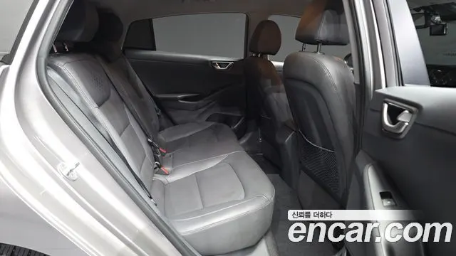 HYUNDAI IONIQ ELECTRIC 2020 — 99 046 км, серебристо-серый, Корея — под ключ — фото 12